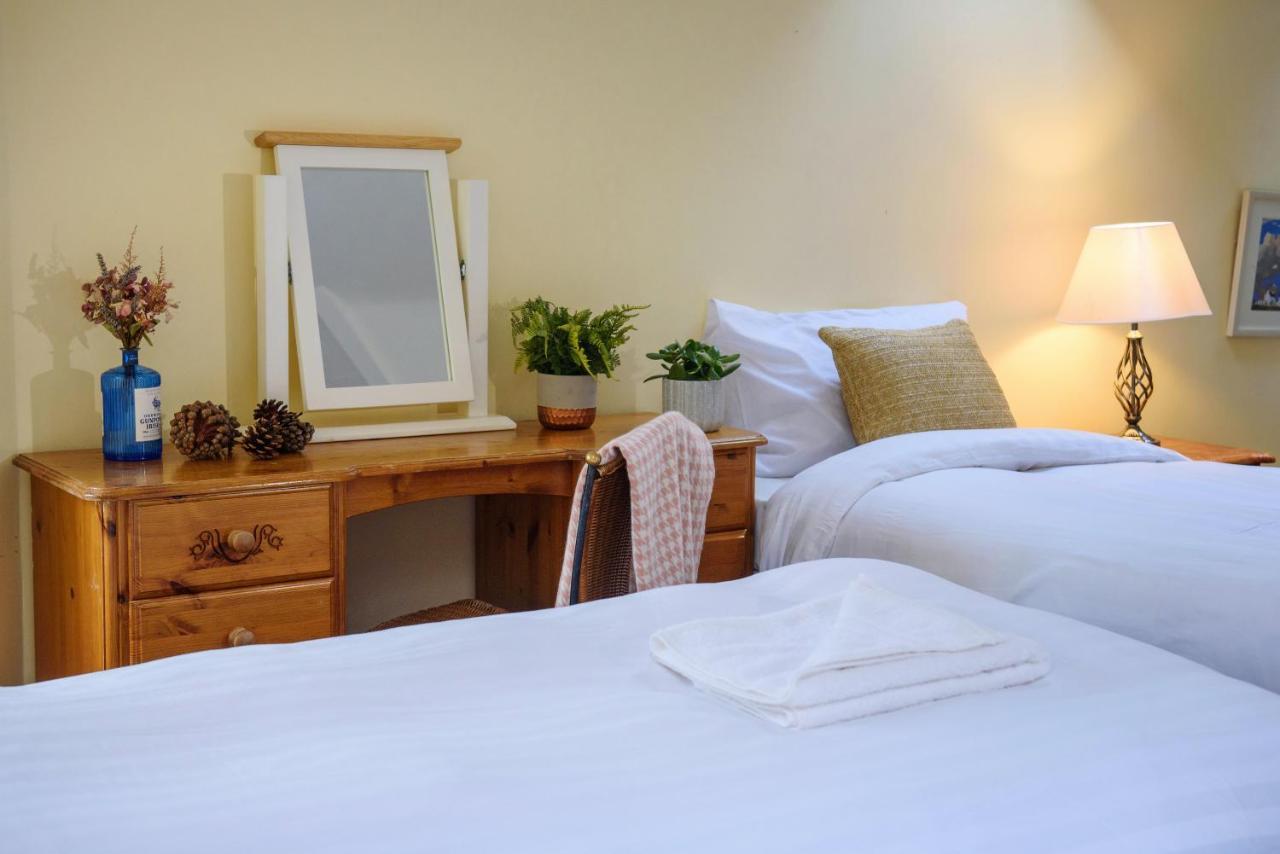 Waterfront Self Catering Houses Carrick on Shannon Buitenkant foto