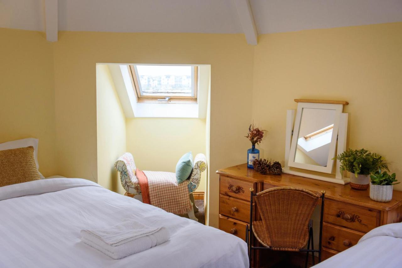 Waterfront Self Catering Houses Carrick on Shannon Buitenkant foto