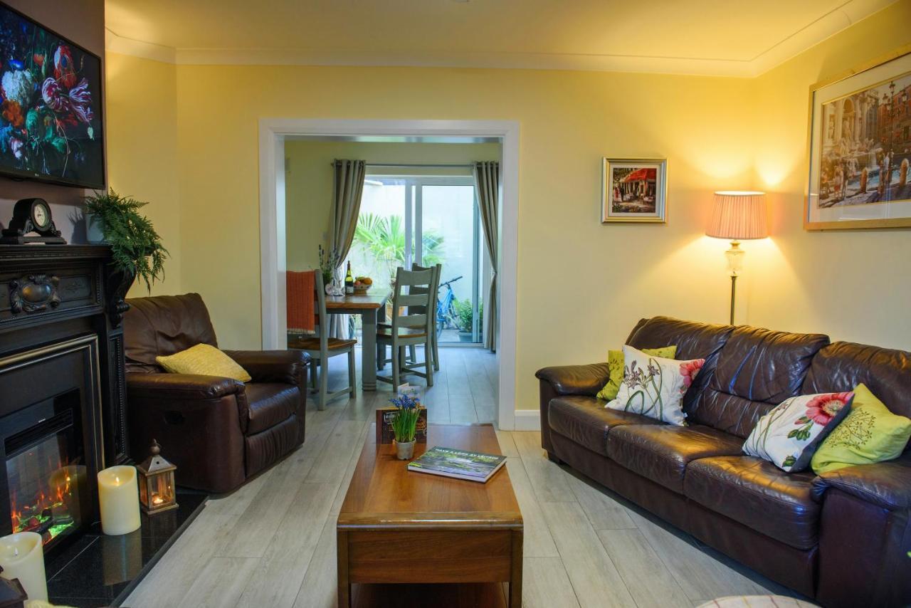 Waterfront Self Catering Houses Carrick on Shannon Buitenkant foto