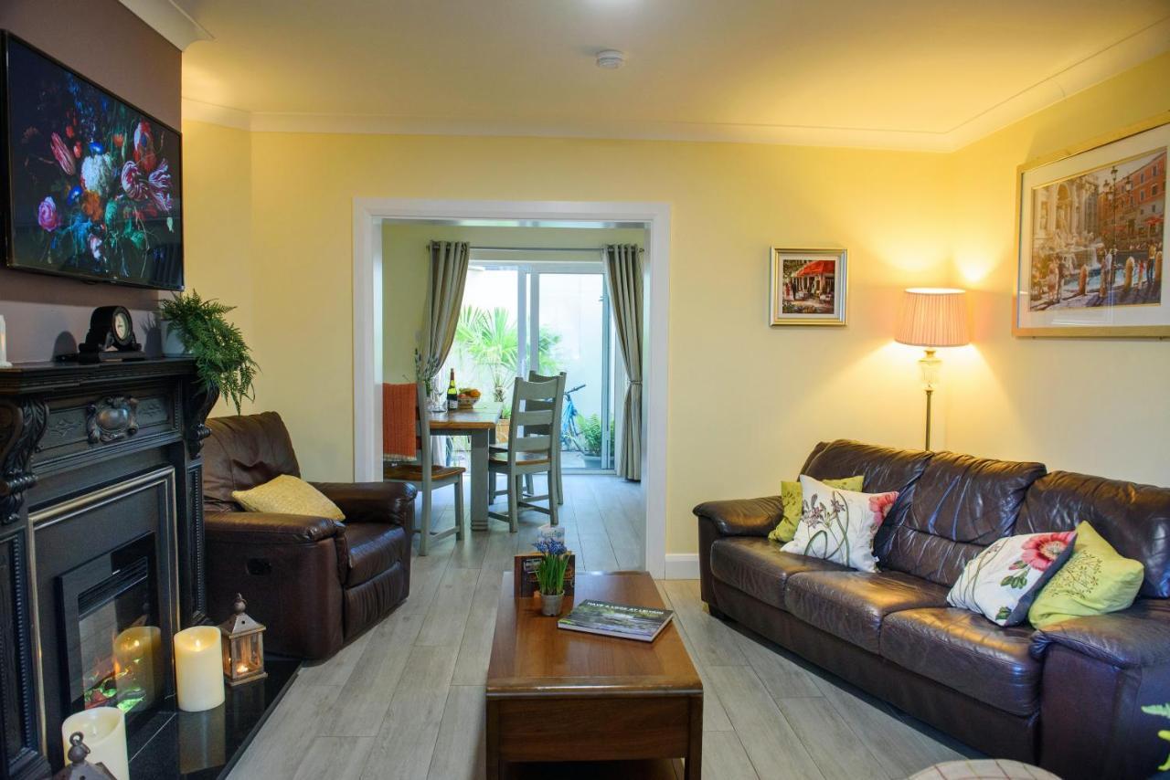Waterfront Self Catering Houses Carrick on Shannon Buitenkant foto