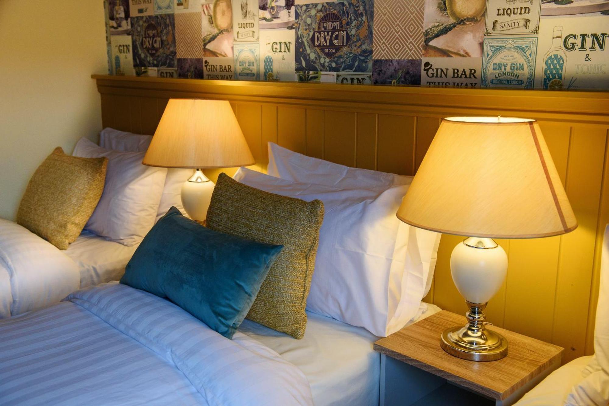Waterfront Self Catering Houses Carrick on Shannon Buitenkant foto