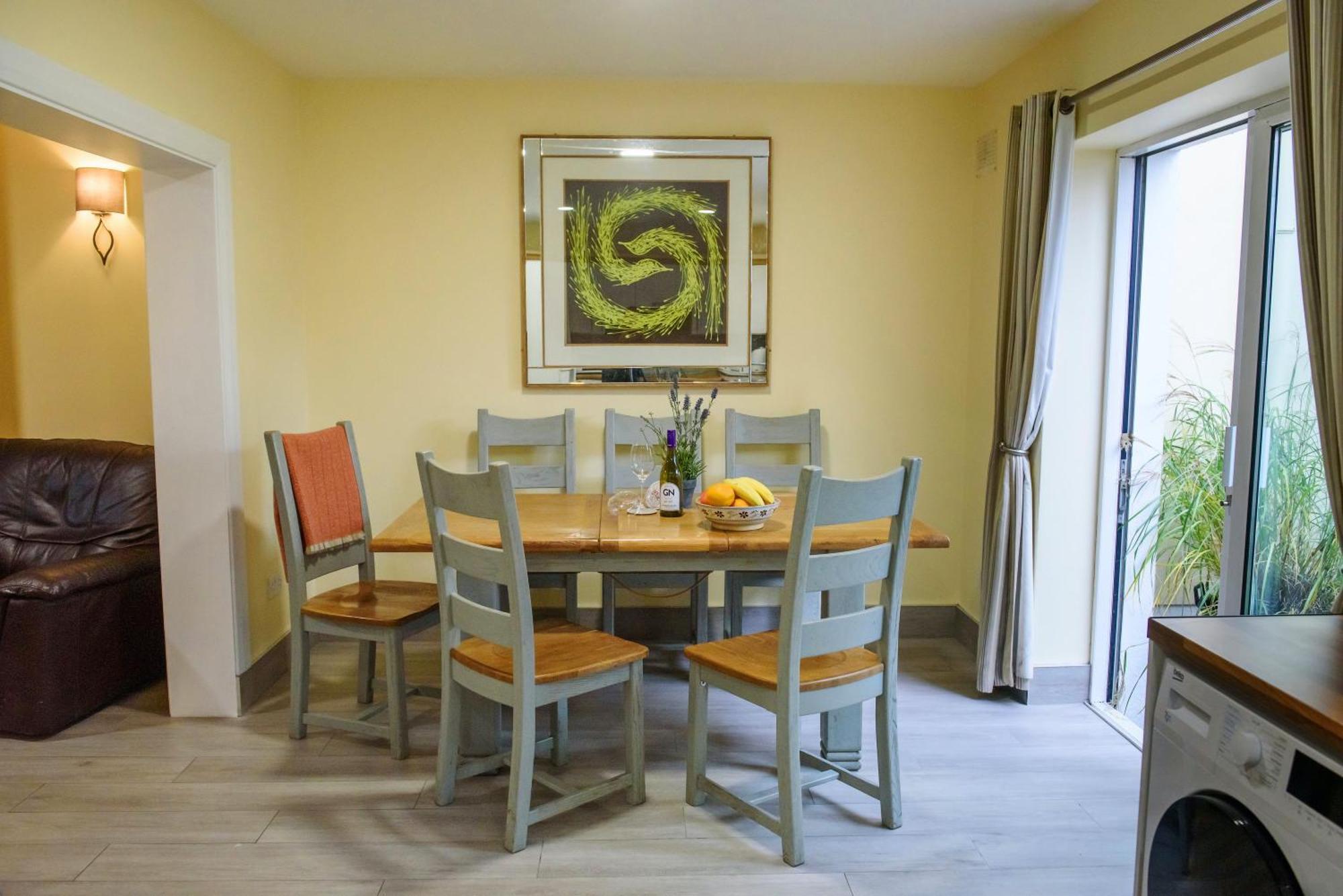 Waterfront Self Catering Houses Carrick on Shannon Buitenkant foto